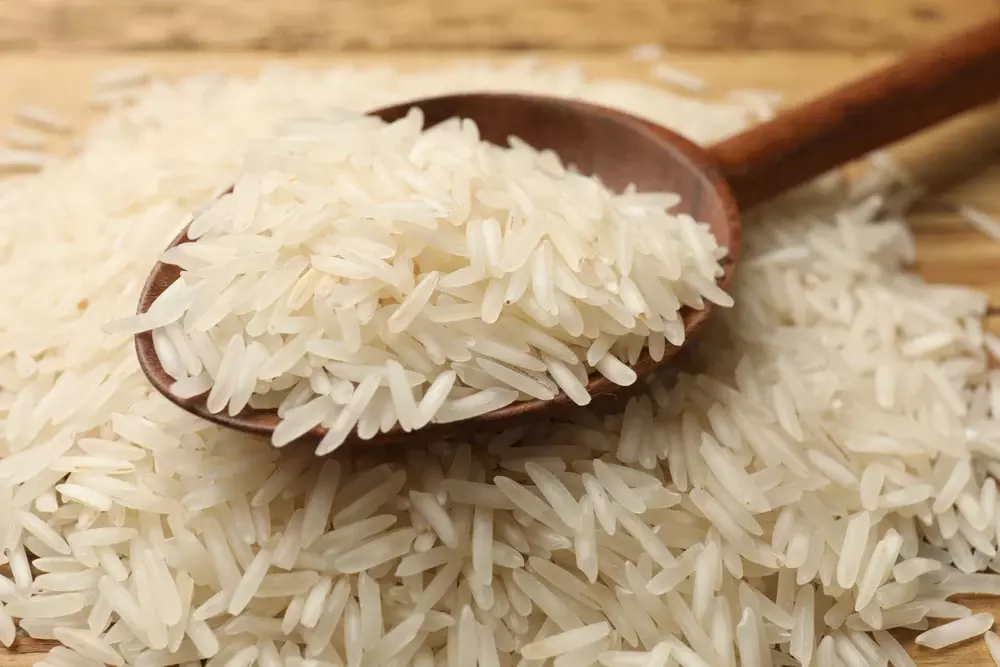Vigilance Inspects Katheresala Rice Mill for CMR Violations