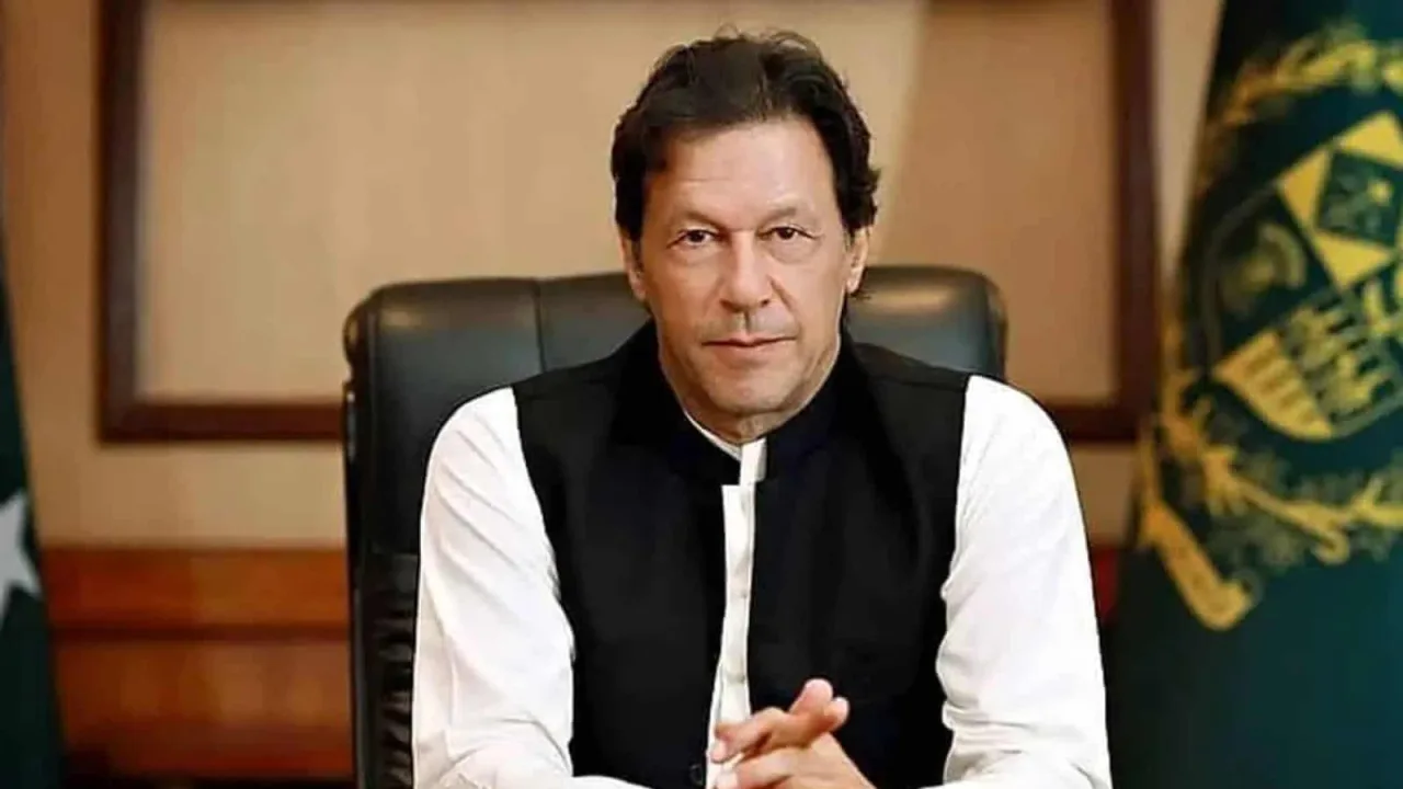 Couldn’t bring Imran Khan to pvt hospital due to PTI workers: Govt