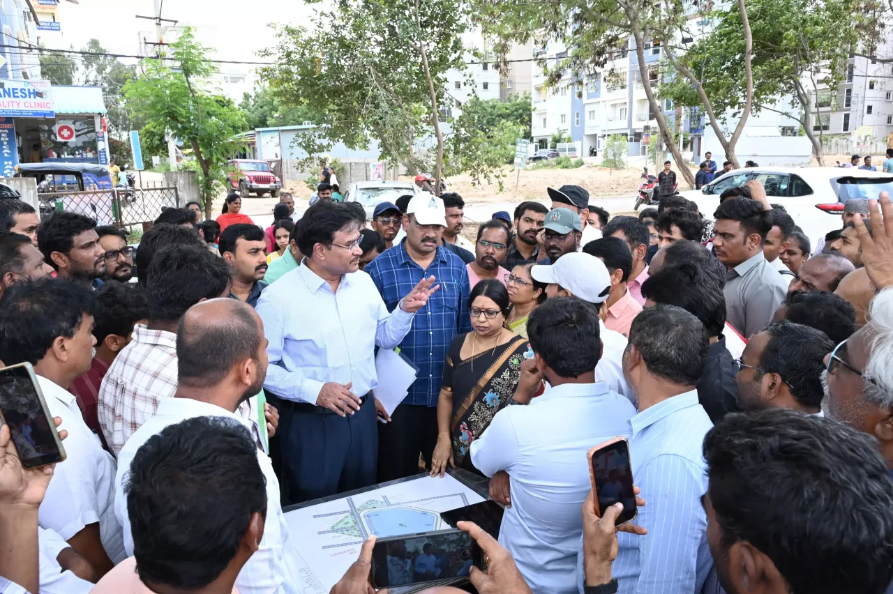 HYDRAA Commissioner Ranganath Inspects Phase-II Lake Restoration Works