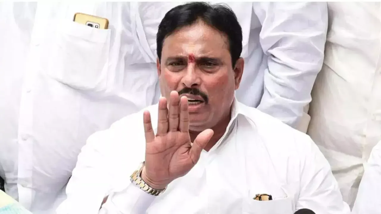 Telangana Neta's Natter