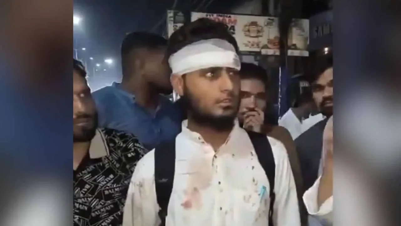 UP madrasa student assaulted on train for refusing alcohol offer