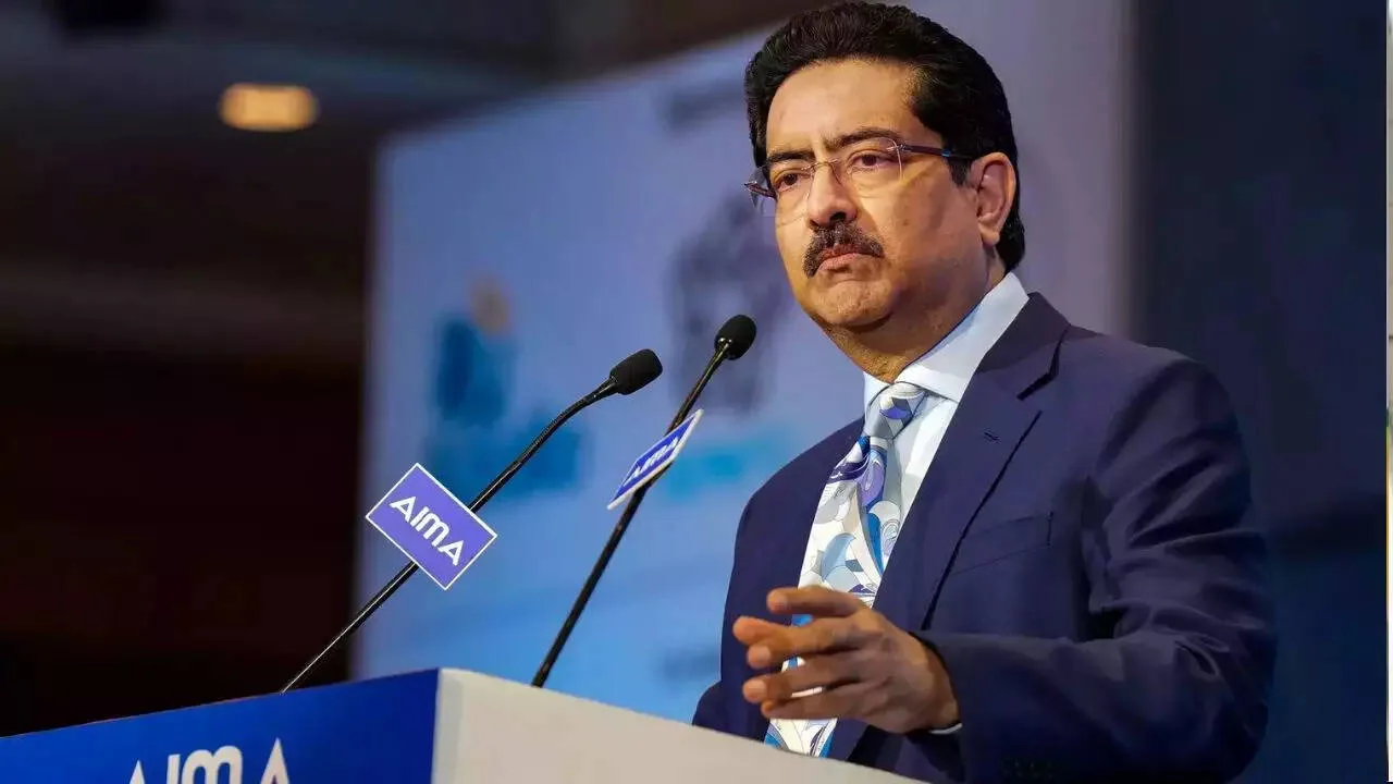 Grasim Industries Set To Reach Revenue Of Rs 2 Trillion In FY27: Kumar Mangalam Birla