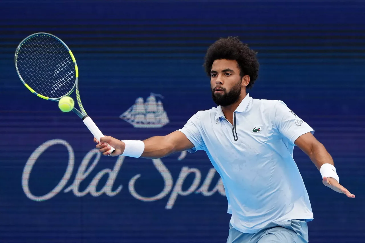 Arthur Fils Dominates Cobolli to Book Cincinnati Final