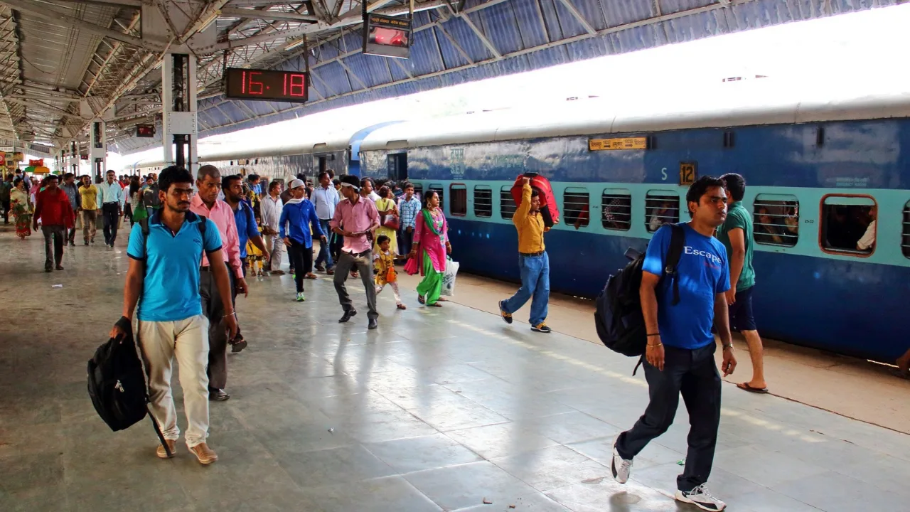 Red Trolley, Body Parts On Train At Agra Station Lead Police To Chennai House; Suspects Missing