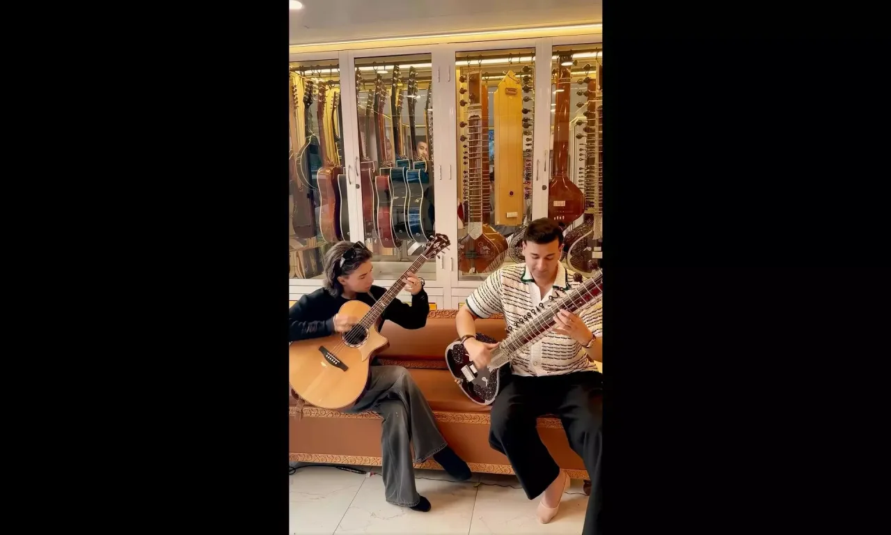 Gen Z Collab Of Polish Guitarist Marcin Patrzalek & Sitarist Rishab Sharma