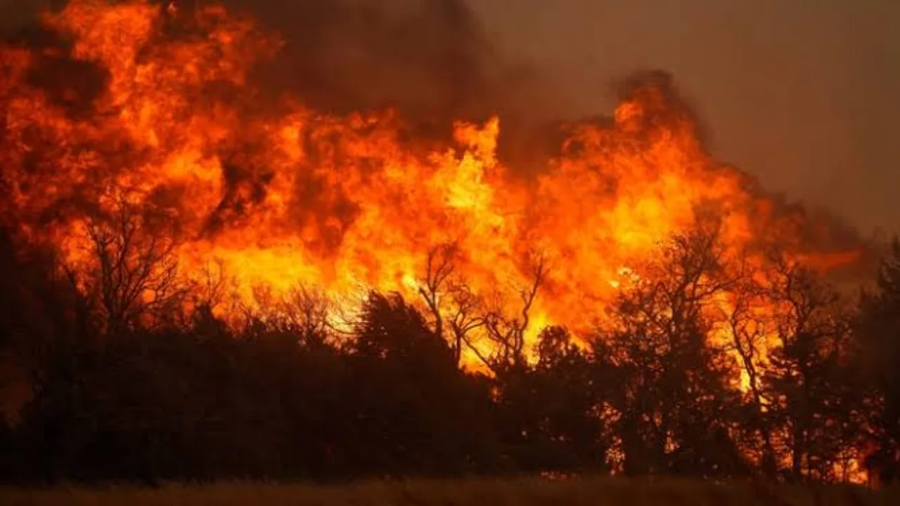 Velma, Oklahoma Evacuation Map: Dangerous Wildfire Spreads Rapidly In Stephens County