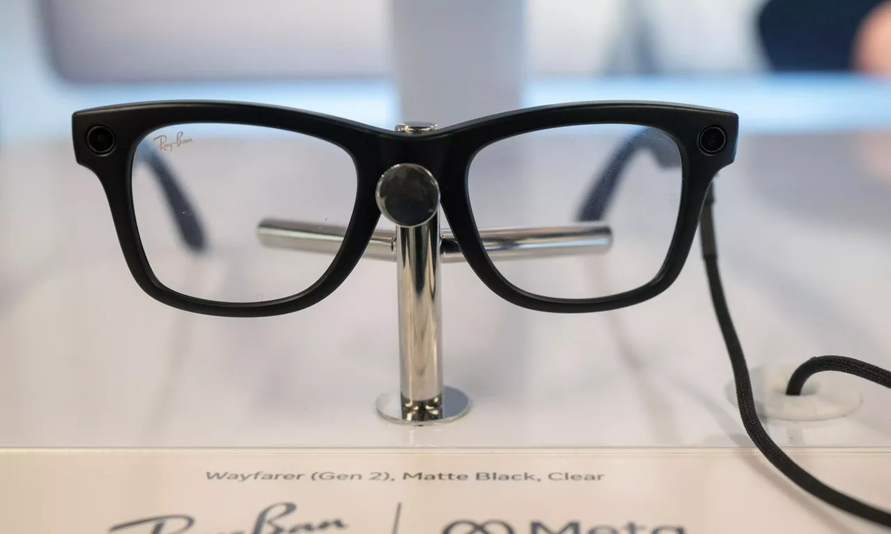 Meta Fixes Smart Glasses Loophole That Allowed Recording With LED Covered