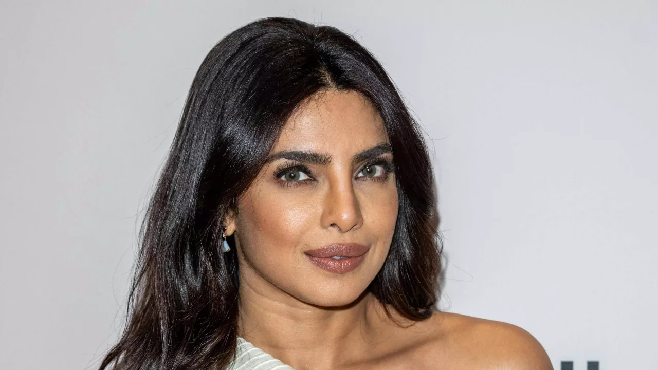 Priyanka Chopra Gives Life Message With Seethaiya Video