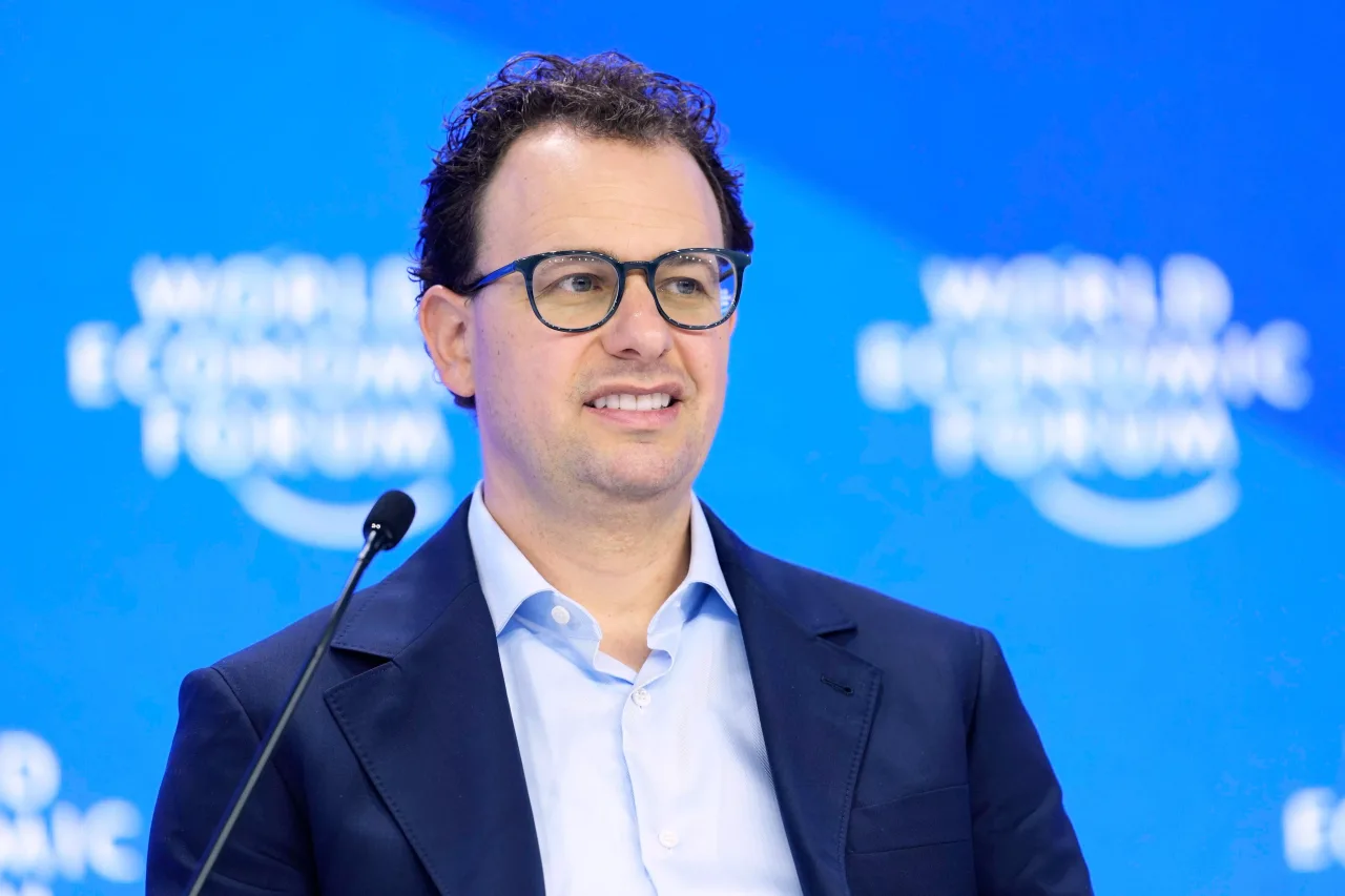 Anthropic CEO Amodei Urges Slower AI Development over Safety Risks