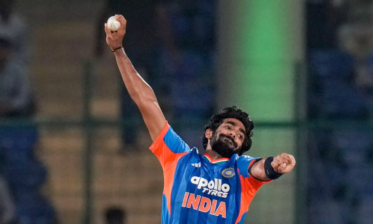 0, 0, 0, 0, 0, 0: Bumrah Sets T20I Record With Maiden Over