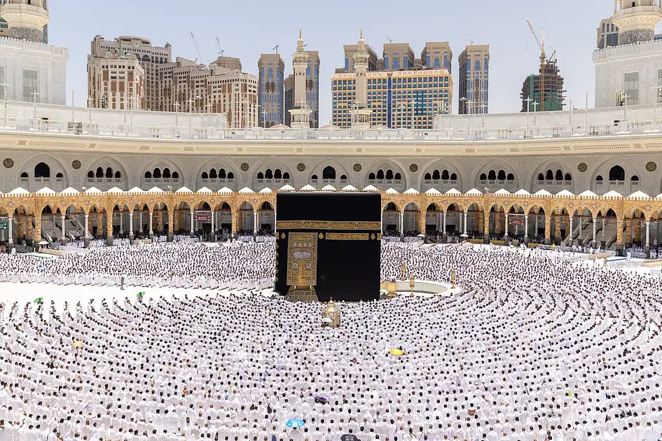 3.Houthis deny Saudi report of drone attack in Makkah