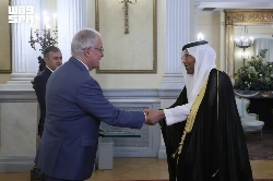 Prince Saud bin Abdulmohsen presents credentials as Saudi ambassador to Greece 1 h ago