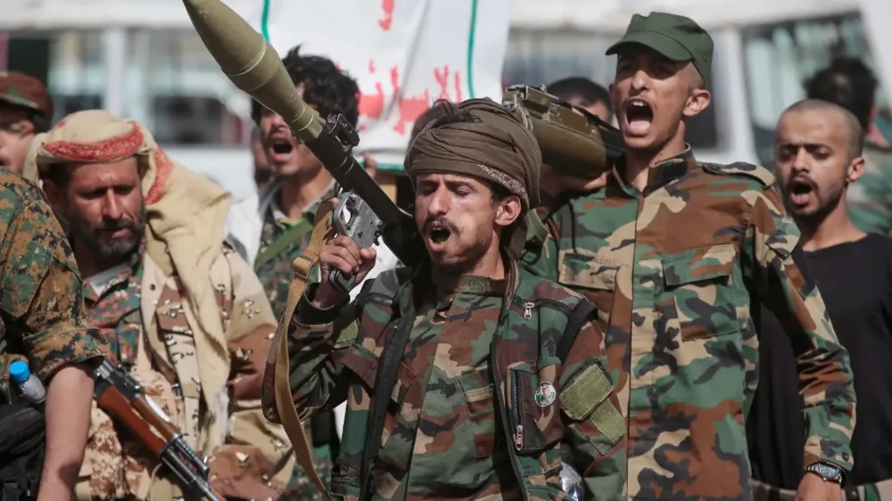 SAUDI ARABIAYemeni army seizes strategic heights in Lahij overlooking Bab al-Mandab StraitYemeni Armed Forces have seized strategic Mount al-Aghbarah in the country’s southwestern province of Lahij which overlooks the Bab al-Mandab Strait.