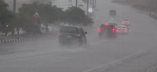 Civil Defense urges caution amid forecast of thunderstorms across most Saudi regions through Friday RIYADH — The General Directorate of Civil Defense has urged the public to exercise caution amid forecasts of thunderstorms continuing hitting most reg