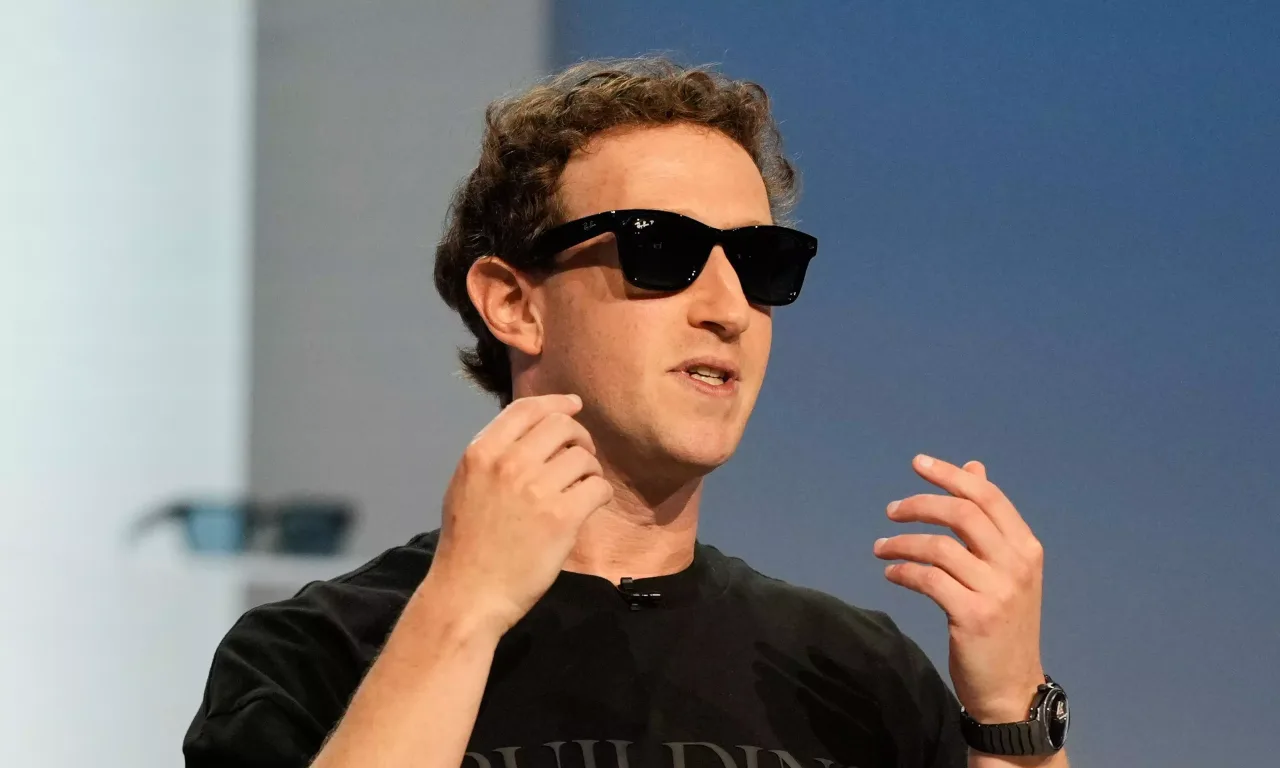 Dutch Eyewear Chain Hans Anders Halts Sale Of Meta Glasses, Citing Privacy Concerns