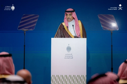 Al-Dossary: Saudi Arabia is prepared to deal with any emergency situation RIYADH — Minister of Media Salman Al-Dossary expressed pride over the resilience and preparedness of Saudi security forces in repelling the Houthi terrorist attacks that target