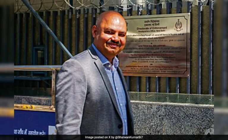 Arvind Kejriwal's aide, accused of assaulting Swati Maliwal, taken into custody by Delhi Police