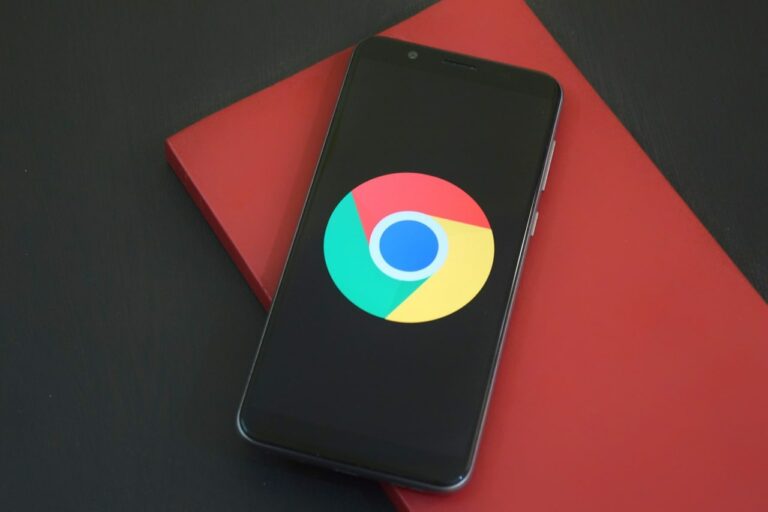 Centre Flags Severe Security Issues In Google Chrome. What Are They