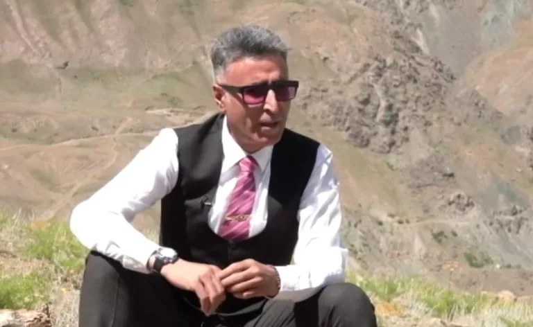 Captain Vikram Batra's Twin Chokes Up Looking At Peak His Brother Captured