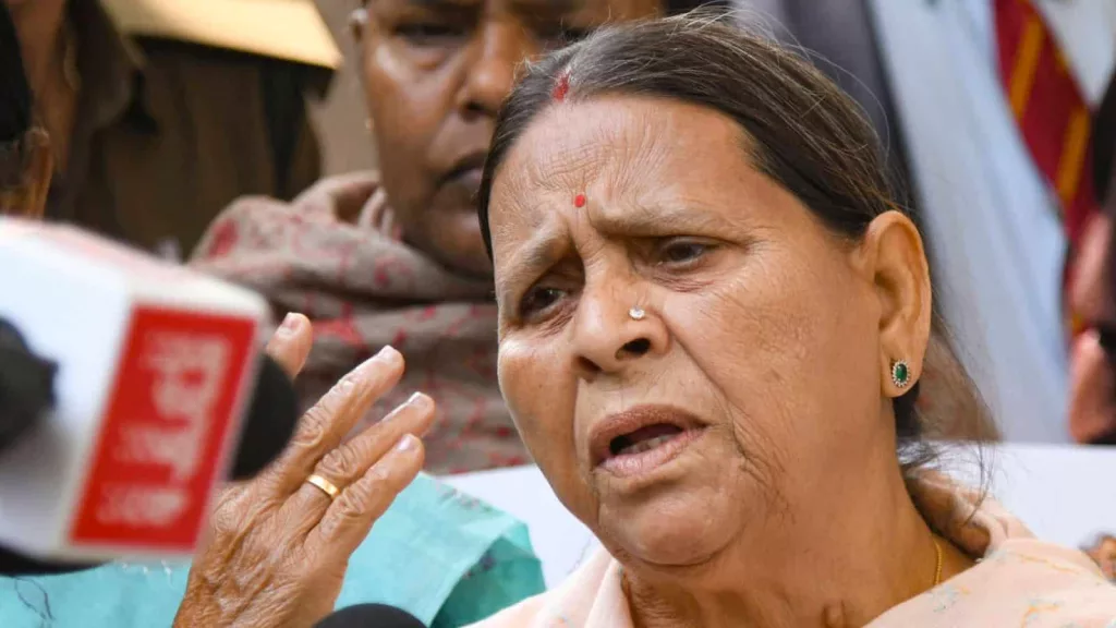 Rabri Devi dares Bihar CM to evict her from government bungalow