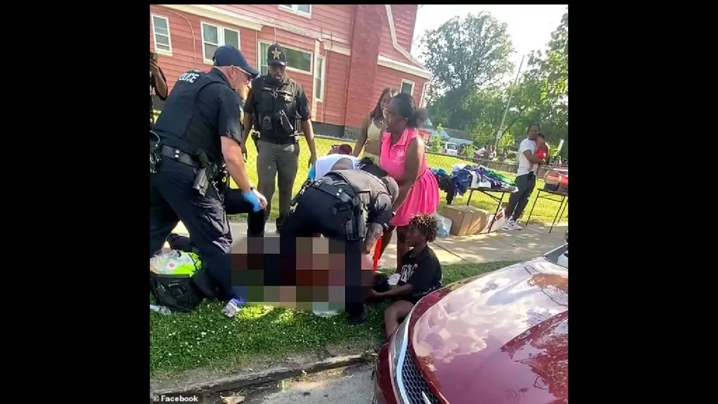 12 injured in shooting near Ohio festival; suspects sought