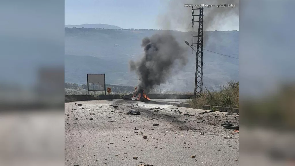 Israeli strikes kill nine in Lebanon, including three troops
