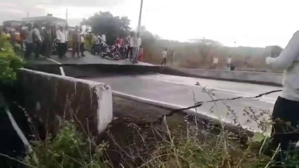 Bridge collapses near Chimmanachod village due to heavy rain
