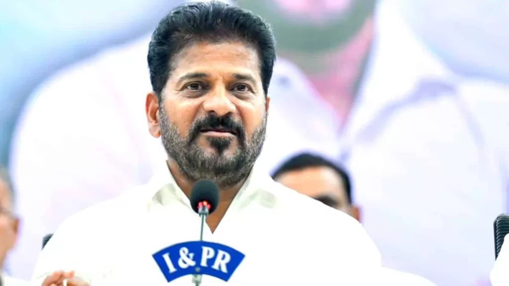 Video: Hyderabad rains put Chief Minister Revanth on TGSRTC bus