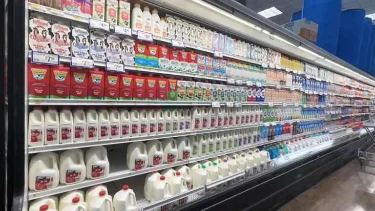 City-owned grocery stores to sell some items at 30% discount