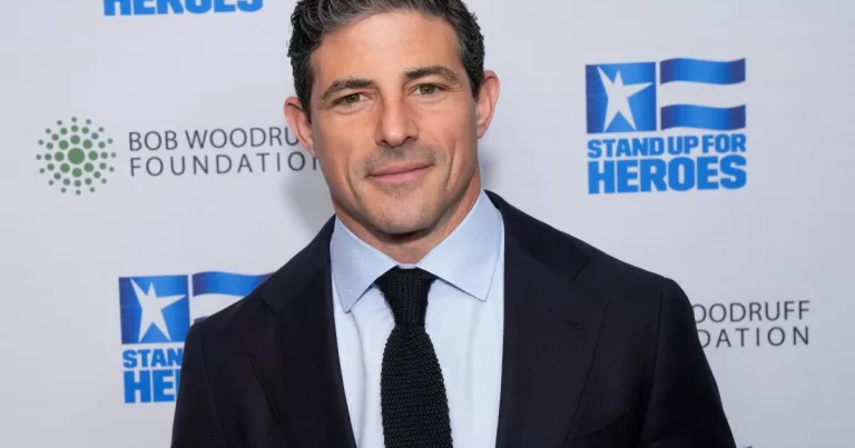 CBS News correspondent Matt Gutman accused of harassment in wrongful termination suit against ABC